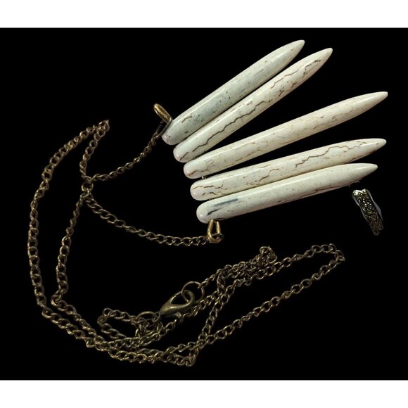 Howlite Graduated Spike White And Gold Tone Pendant Necklace - Picture 5 of 6